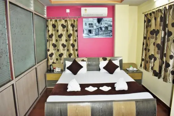 Hotel Debjyoti Main image