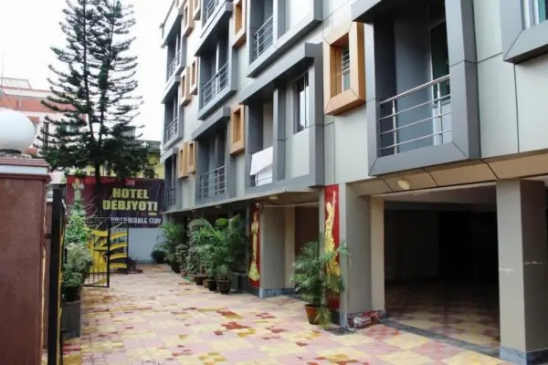 Hotel Debjyoti 9